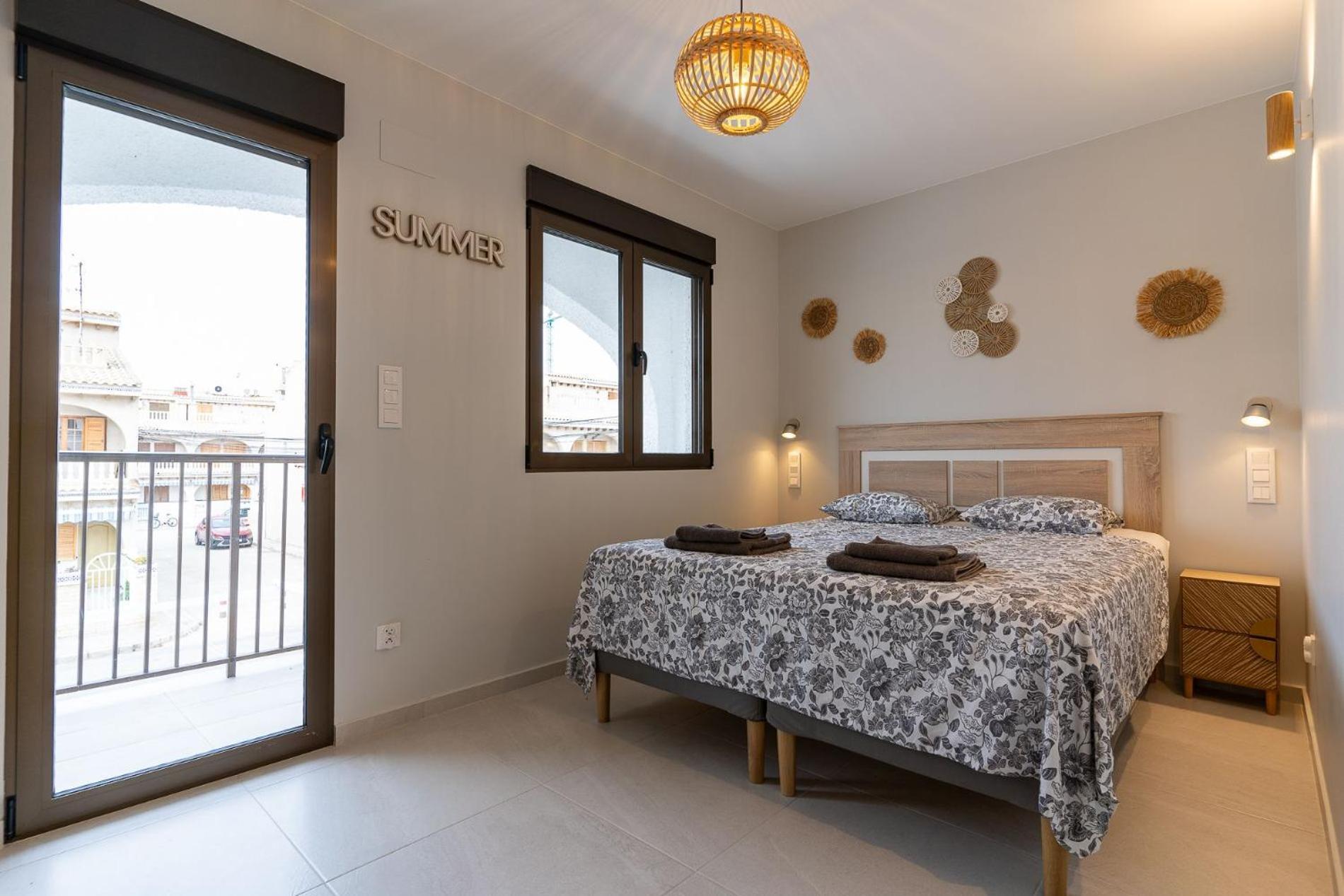 Rentafive Gran Casa Reformada Terraza Santa Pola Exterior foto